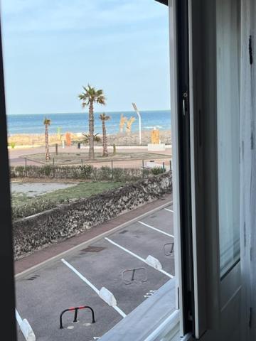 Kanumera Barcares, Vue Mer, Balcon Et Parking Prive Le Barcares Exterior photo